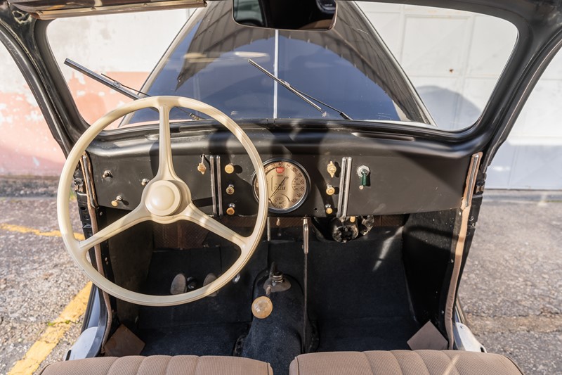 1940 Peugeot 202